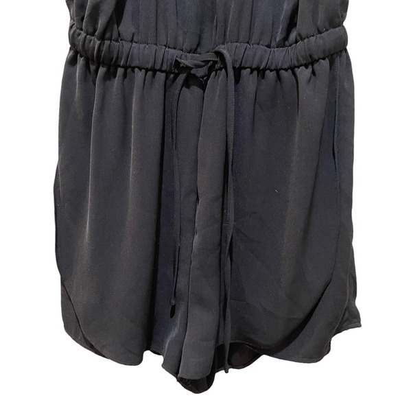 Forever 21 Choker Sleeveless Romper Black Size Medium - Picture 2 of 8